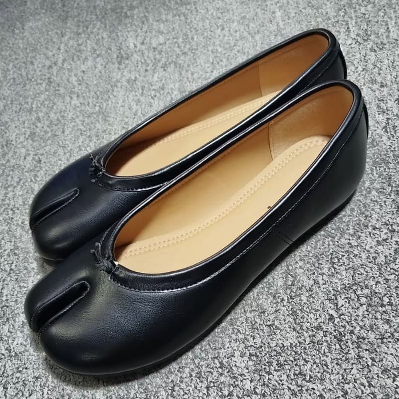 women's walking shoes