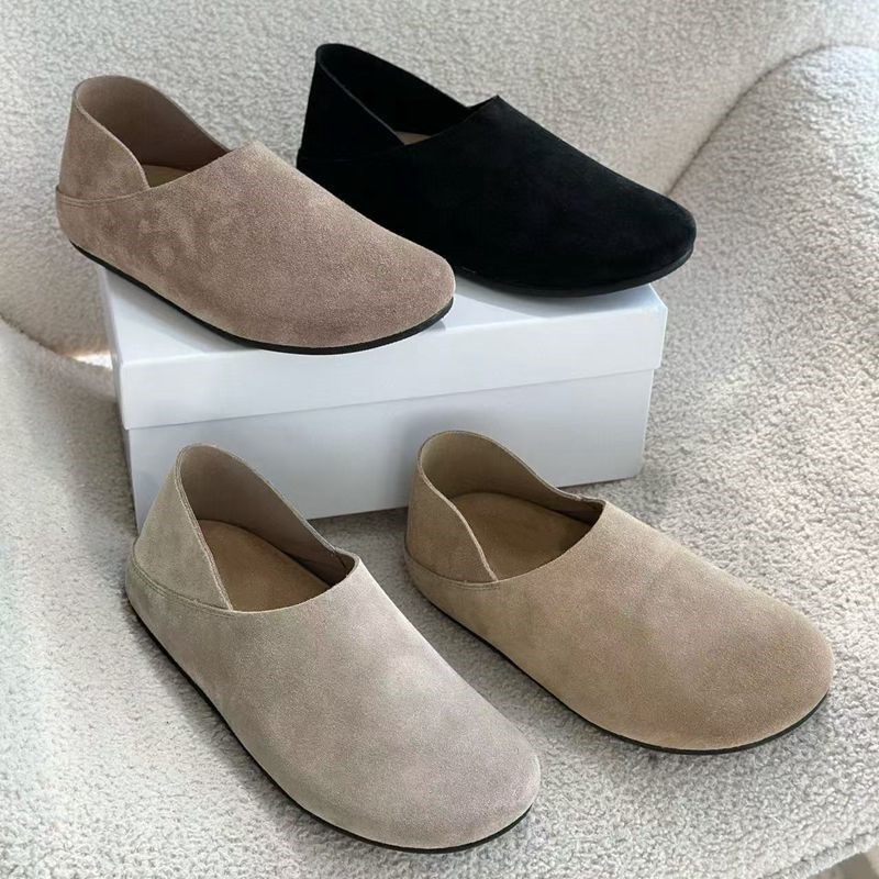 ladies casual shoes