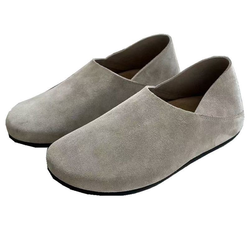 casual walking shoes