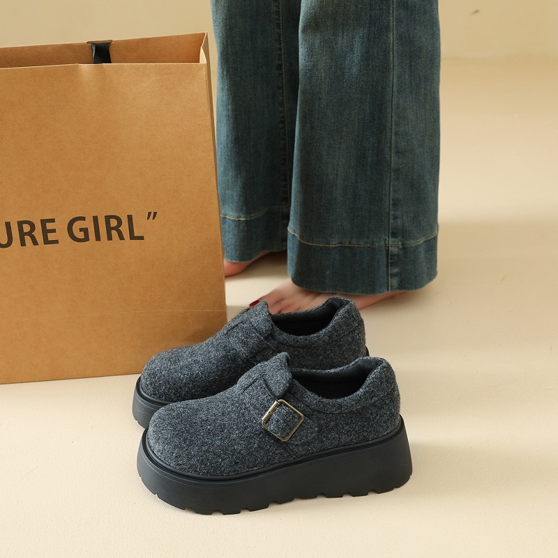 men outdoor casual shoes